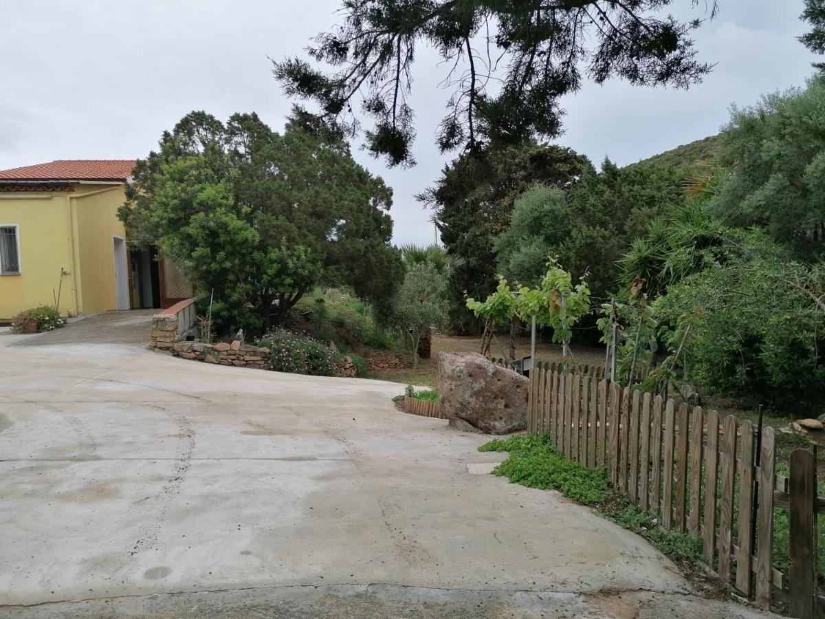 Hotel Il Lentischio Cala Sapone Exterior foto